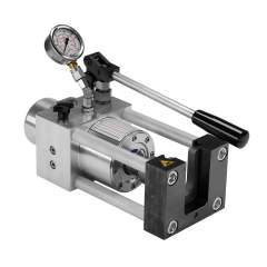 Stauff 6010022885. Tragbares manuelles Schneidring-Vormontagegerät mit manueller Druckeinstellung, Set inkl. stabilem Stahlkoffer mit Stauraum für Zubehör, Set ohne Schneidring Montagestutzen FI-MFK und Gegenhalteplatten FI-GP-PRC (separat bestellen), Sch