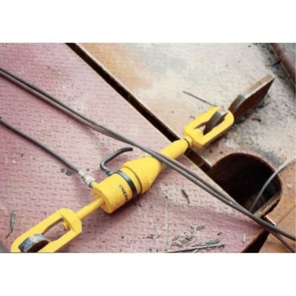 Pull Hydraulic Cylinder, 110 kN, 150 mm Stroke - Enerpac BRP106L