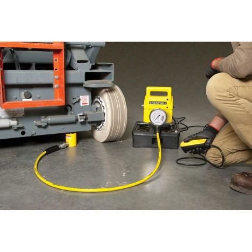 Electric Hydraulic Pump, Two-Speed, 4/3 Manual Valve, 115 V - Enerpac PUJ1401B