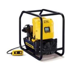 Enerpac ZE4204TB-QHR, Electric Hydraulic Torque Wrench Pump, LCD Display, 0,8 l/min Oil Flow at 700 bar, 115V, For use with S & W Series Wrenches