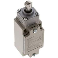 Omron D4B4571N. Omron safety position switch, Roller plunger