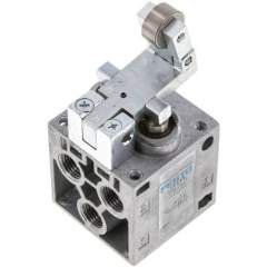 Festo 8993. Toggle lever valve with idle return L-5-1/4-B