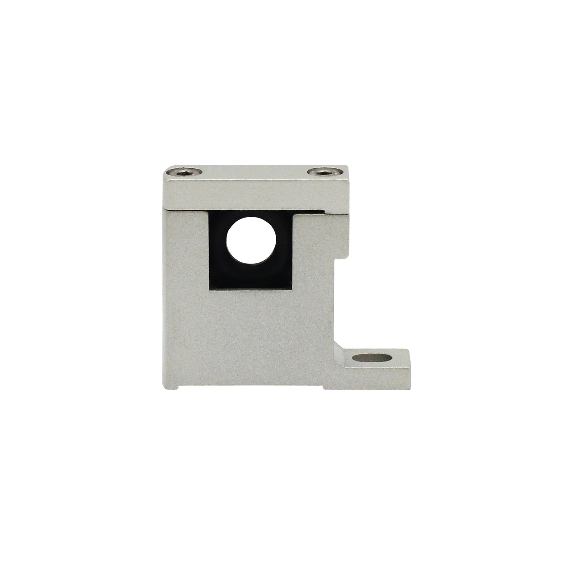 Connecting element with wall mounting, 1 hole, L-shaped bracket - Riegler 116515