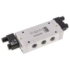 Airtec M-22533HN-12V. 5/3-way solenoid valve, G 1/2", Centre position vented, 12V DC